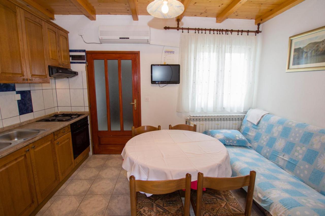 Apartments By The Sea Sucuraj, Hvar - 566 Exterior foto